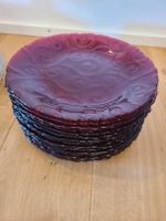 Rote Glas Essteller, 15 Stk.