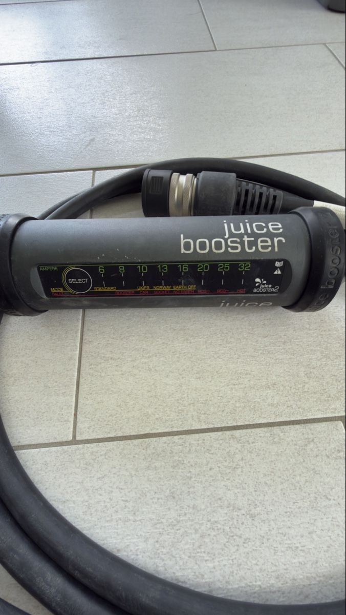 Juice Batterie-Ladegeräte: Juice booster 2  – Gebraucht aus Biel/Bienne von f_t_672n 3