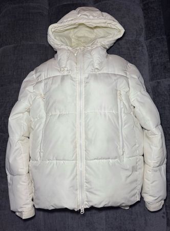ZARA WINTERJACKE WEISS/CREME M – SEHR GUTER ZUSTAND