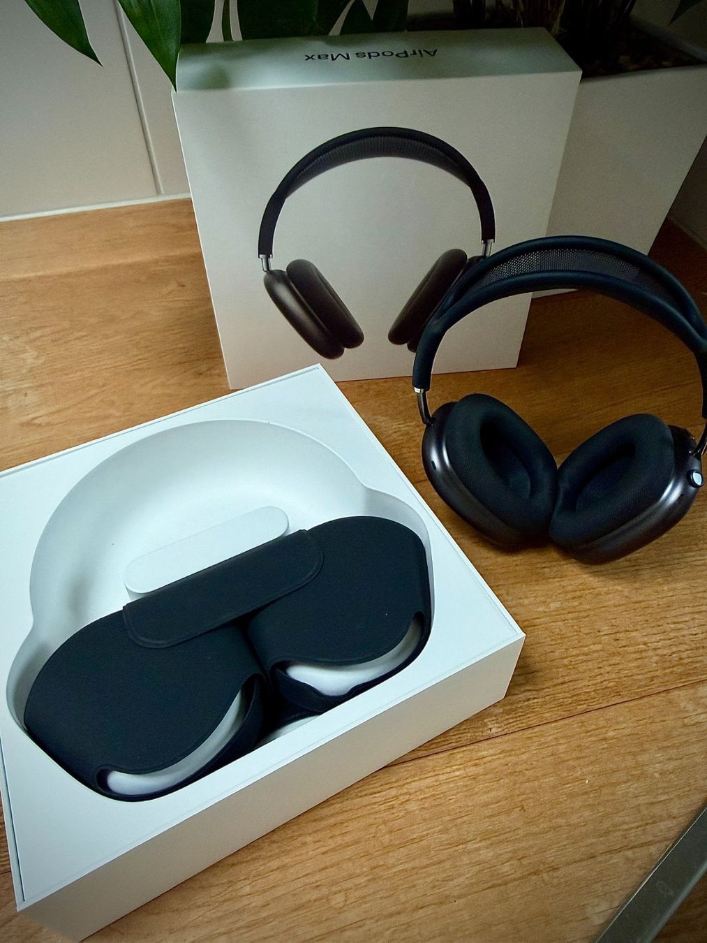 Apple Kopfhörer: Apple Wireless Over-Ear-Kopfhörer AirPods Max Space Grau – Neu (gemäss Beschreibung) aus Othmarsingen von dali70 1