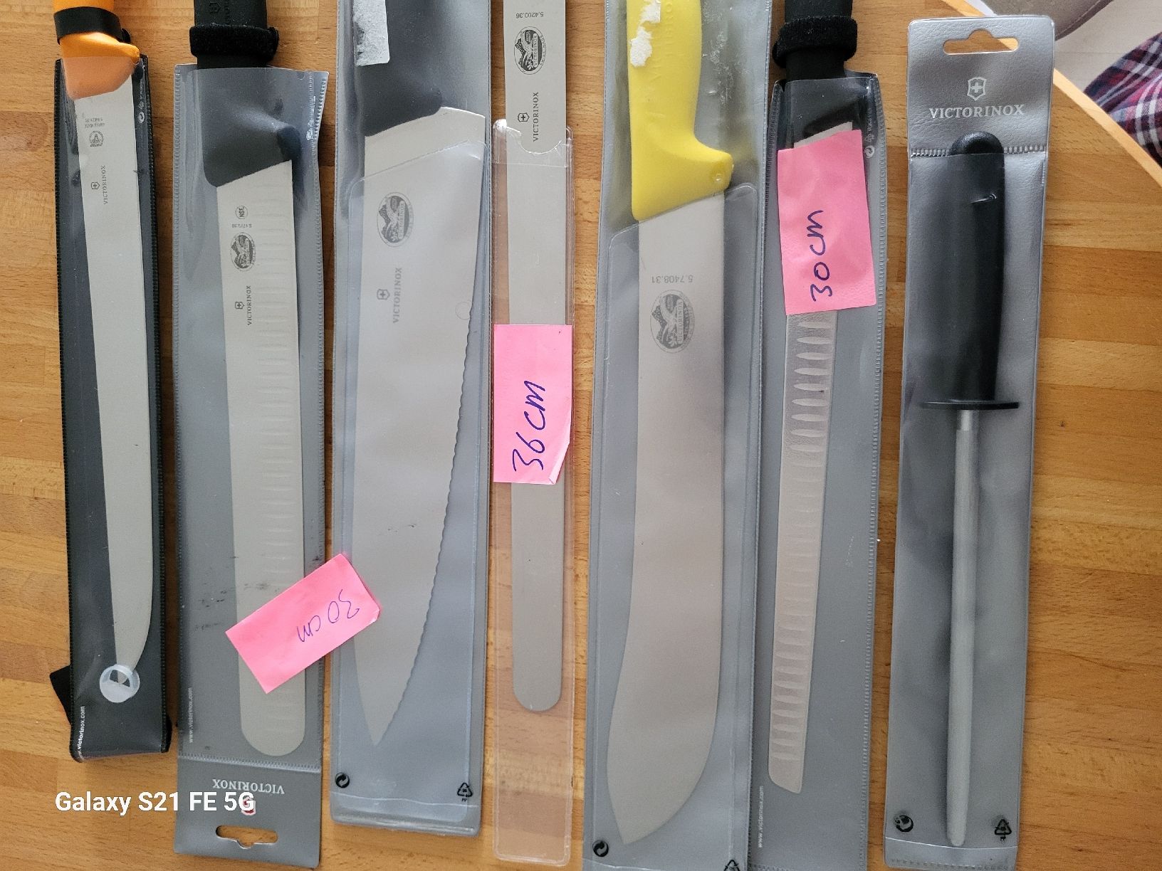 Victorinox Coltelli da cucina: 6 Victorinox küchimesser – Nuovo e nell'imballaggio originale da Riehen venduto da tamola67 6