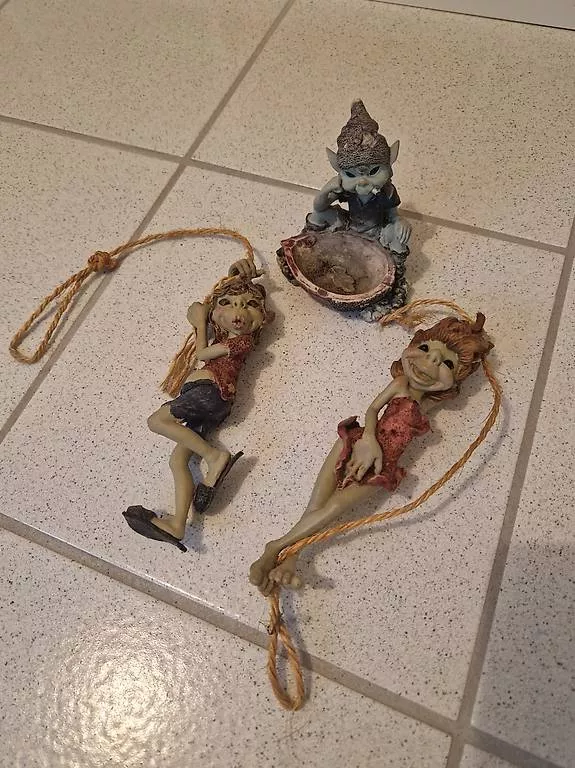 Statuette: Gnomi – Nuovo e nell'imballaggio originale da Aurigeno venduto da dan_2xx2