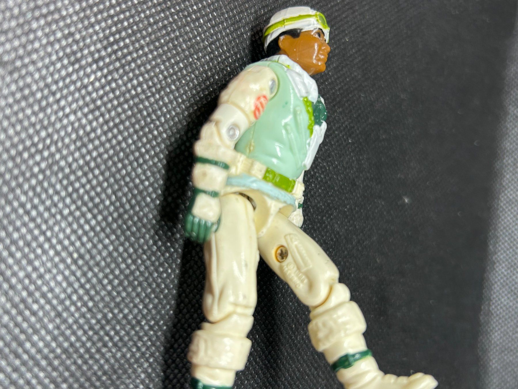 Hasbro Giocattoli: G.I. Joe Figure Iceberg – Usato da Lausanne venduto da Retro-geek 3