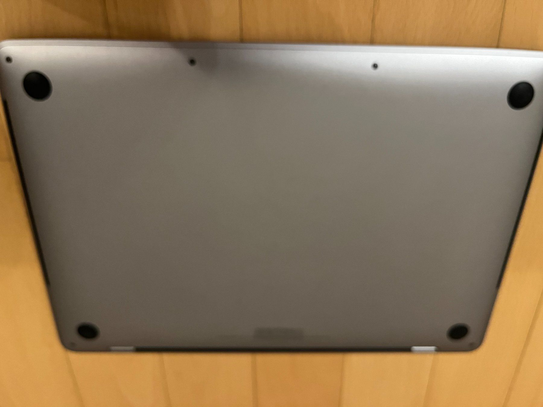 Apple Notebook: MacBook Pro 13 Zoll 2017 Touch A1706 EMC3163 – Usato da Winterthur venduto da fla_hwg8 7