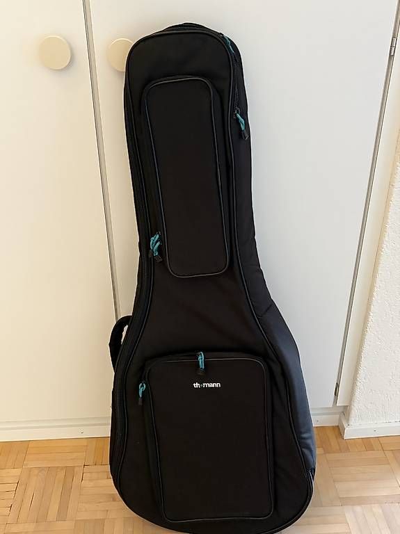 Harley Benton Strumenti musicali: Gitarre schwarz Harley Benton – Usato da Thun venduto da dani20be 2