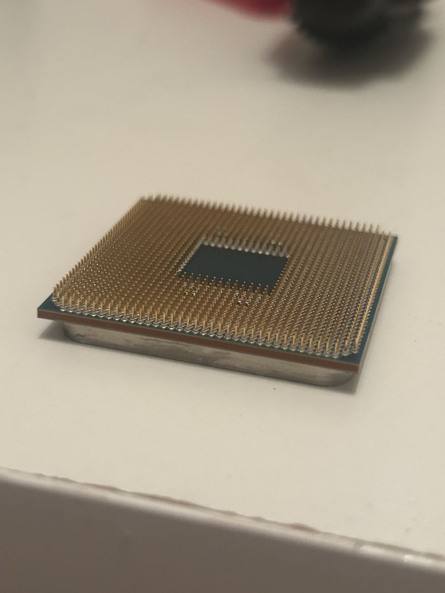 Amd PCs: AMD Ryzen 5 3600 – Neuf (Voir description) à Hünenberg See par N4OAH 2