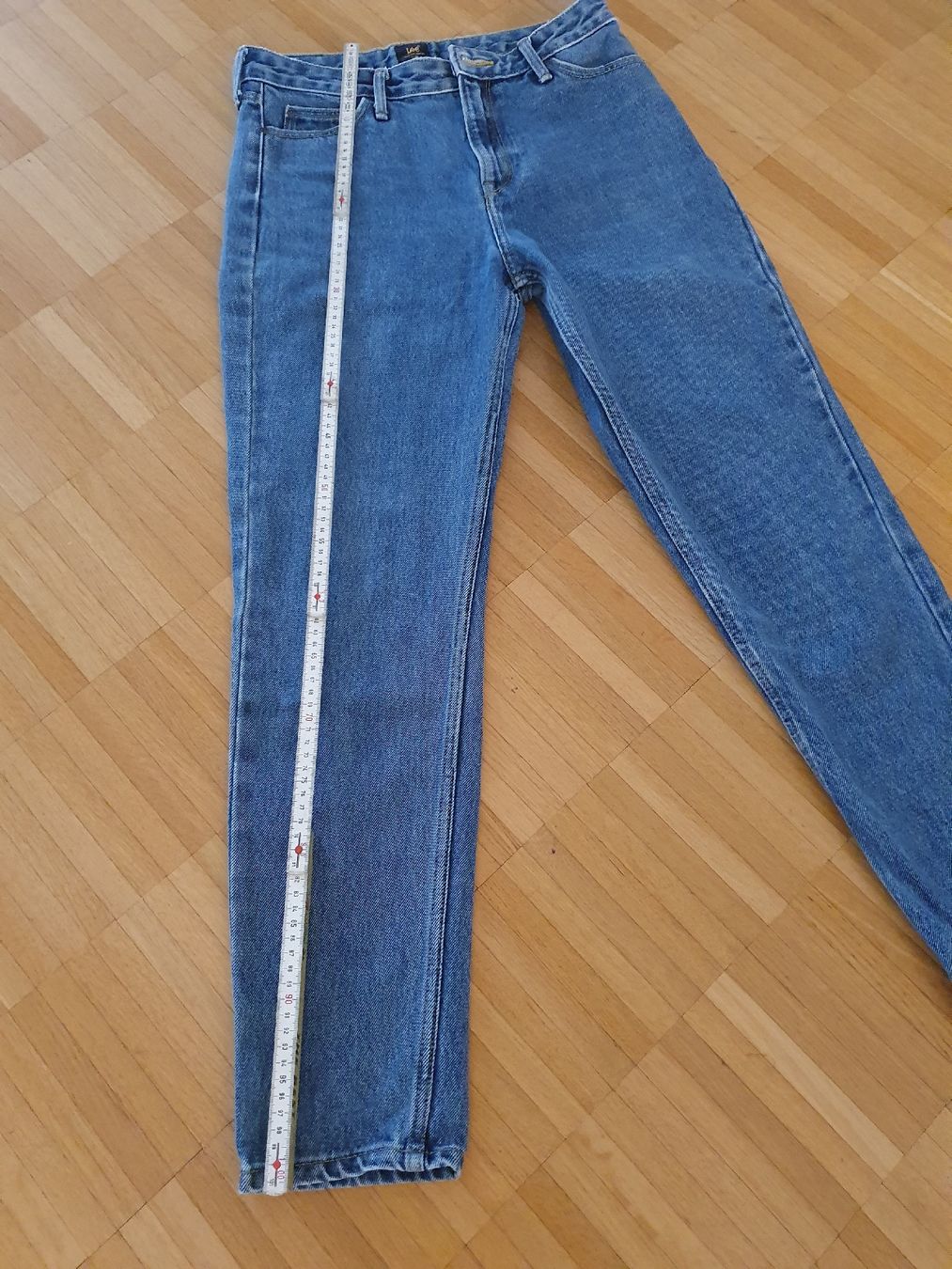 Lee Jeans: Stylische Lee Jeans – Usato da Laufenburg venduto da megane1959 2