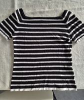top taille M avec découpe sur les épaules