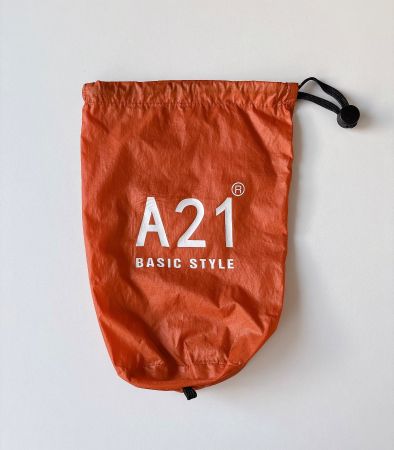 Neu! Säckchen,Beutel für Daunenjacke mit Kordelzug, orange