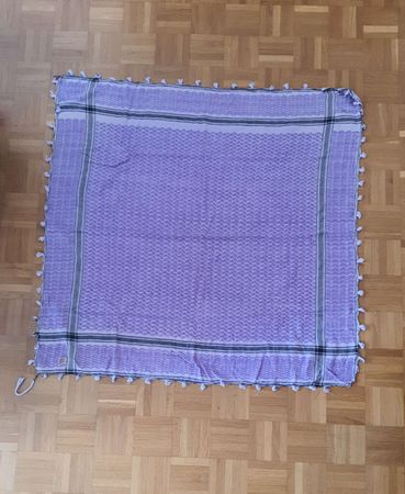 Keffiyeh Schal lila mit Fransen 