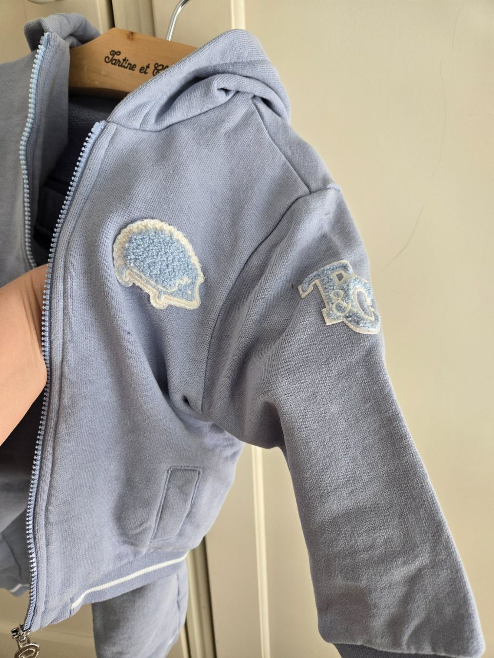 Lotti & Set di vestiti: Tartine et Chocolat – Usato da Le Landeron venduto da Plushka 1