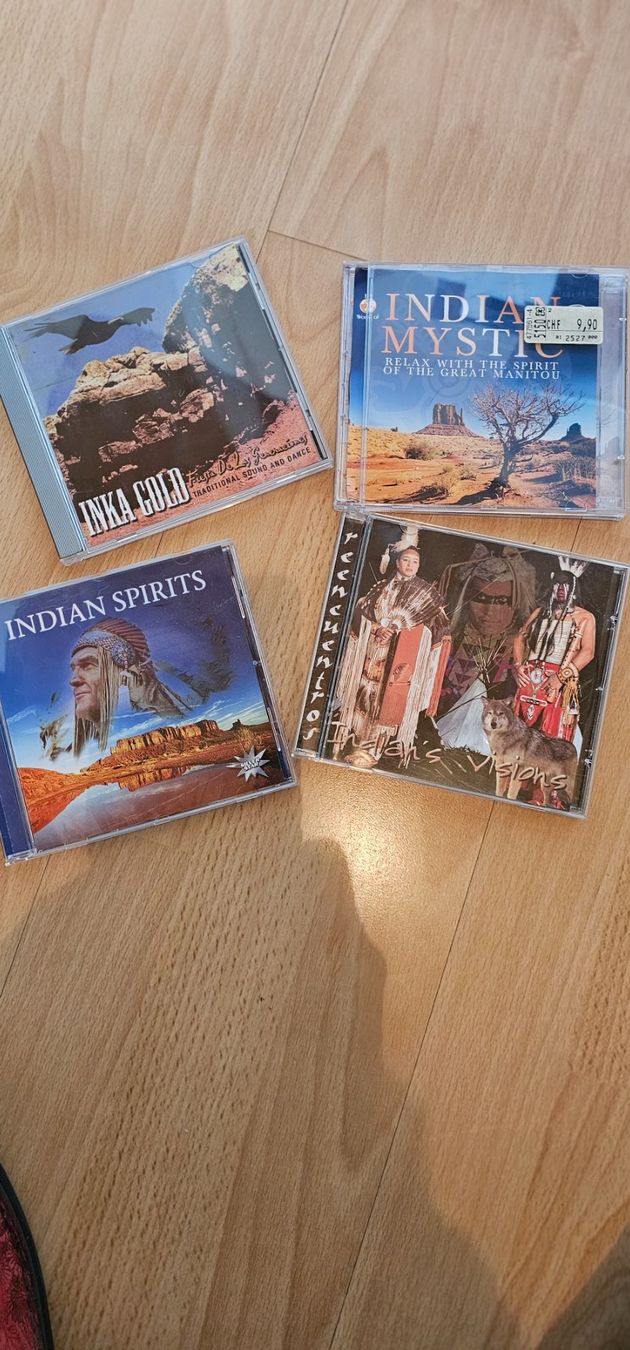 CD: 4 CD Indigene Völker Sound – Usato da Tuggen venduto da man_qk6c