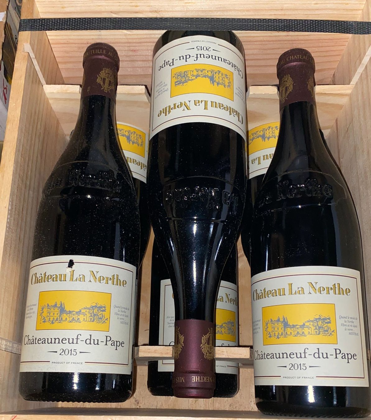 Vino: Chateauneuf-du-Pape  La Nerthe  2015 – Nuovo (secondo la descrizione) da Cully venduto da Forninho 4
