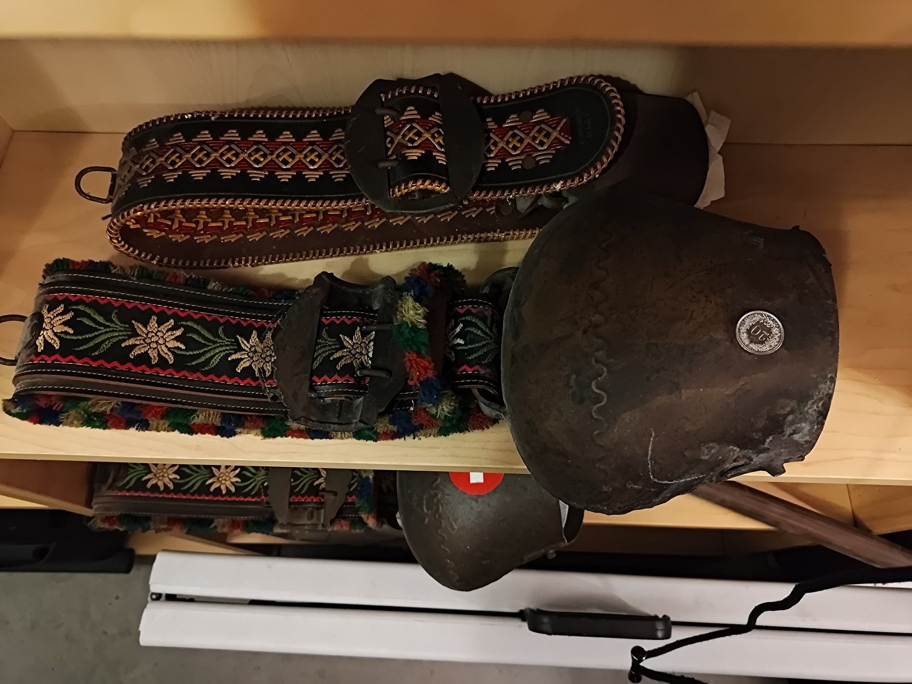 Campanacci mucche: 3 Kuhglocken antik alt – Usato da Tagelswangen venduto da Alext0 2