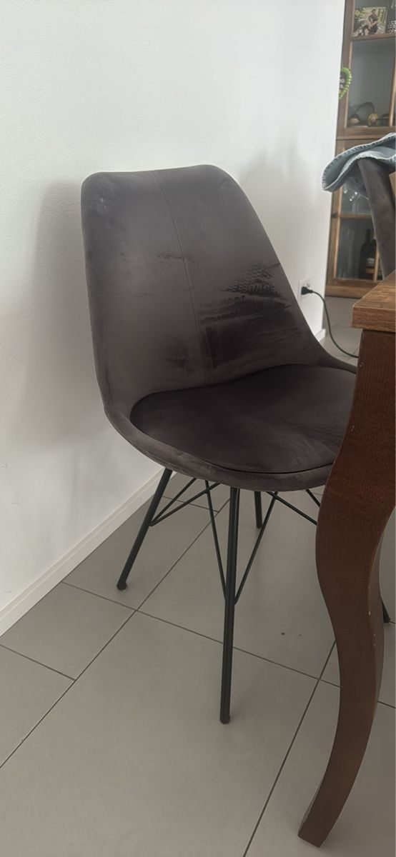 Set de table et chaises: Esstisch mit Stühlen – D'occasion à Zürich par _federiica 4