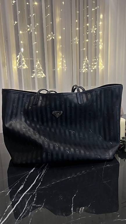 Taschen für Damen: Mollerus Tasche – Gebraucht aus Luzern von egg_p7cr