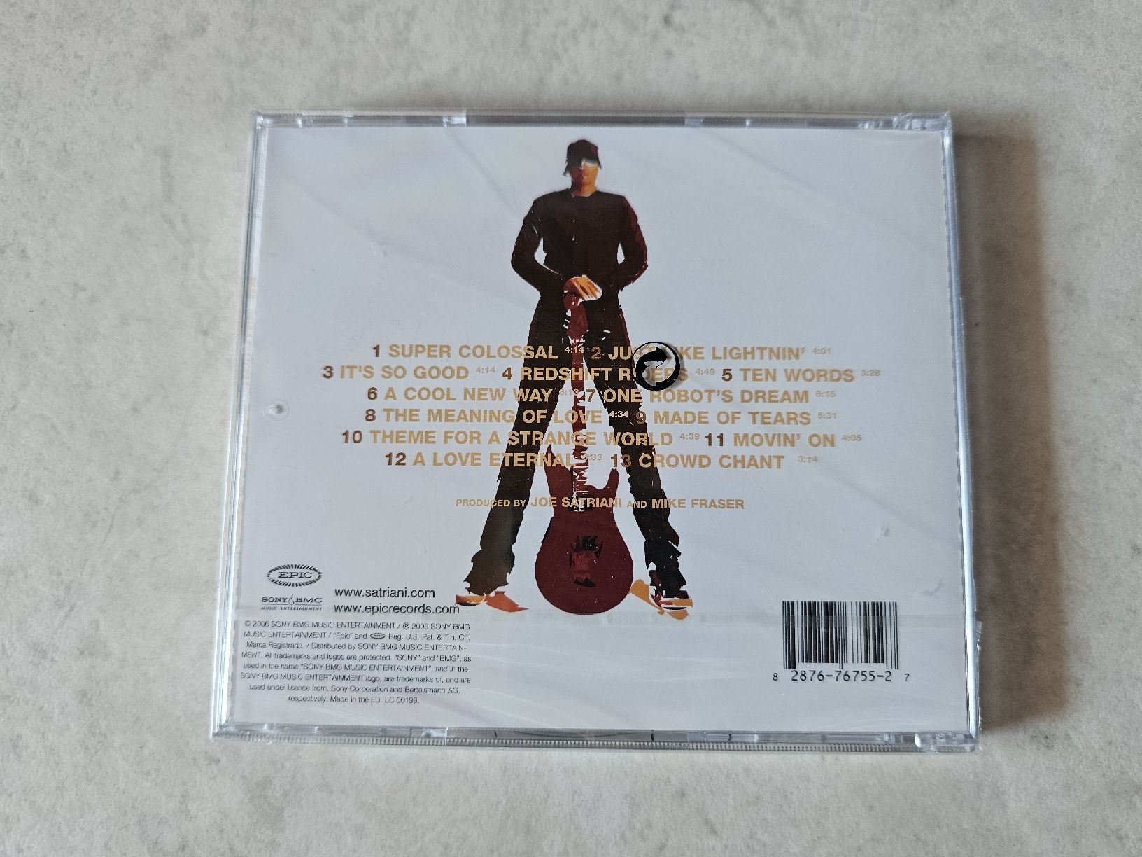 CD: Joe Satriani  -  Super Colossal  /  Fabrikneu – Nuovo e nell'imballaggio originale da Schneisingen venduto da backstore24 1