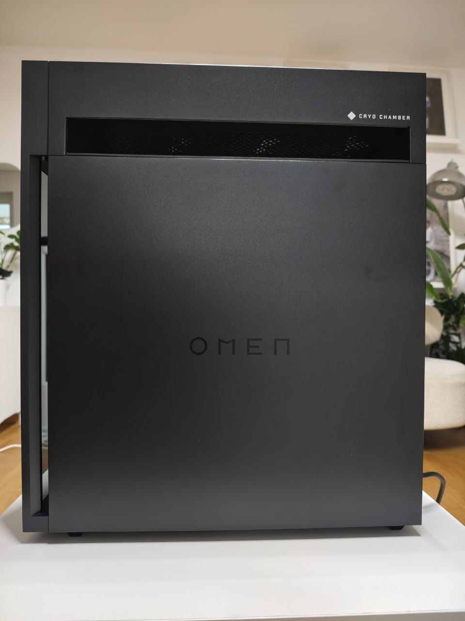 Hewlett Packard PC: HP OMEN 45L Gaming PC  RTX 5090 – Nuovo (secondo la descrizione) da Schaffhausen venduto da jos_2tqx 3