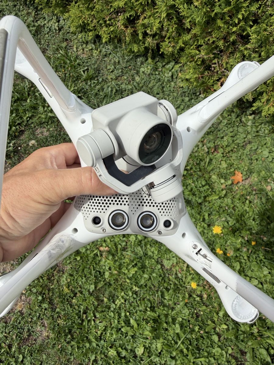 DJI Videocamere: DJI Phantom 4 – Usato da Estavayer-le-Lac venduto da Dudu720 3