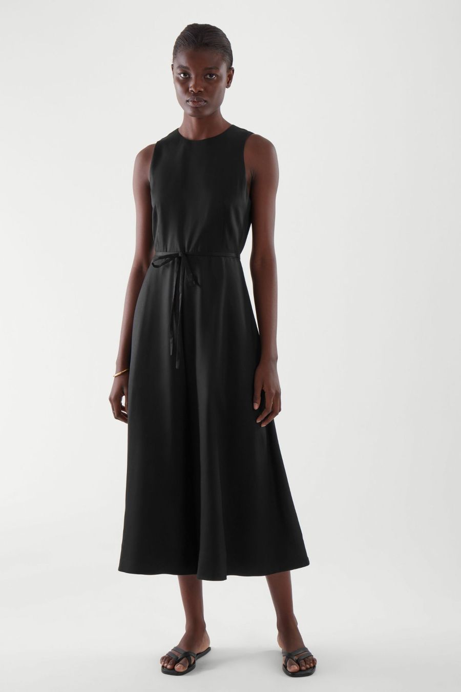 Cos Tute: COS Jumpsuit schwarz Gr. 36 – Usato da Thun venduto da Crown7 7