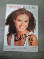 Autogrammkarte von Heidi Klum mit Originalunterschrift