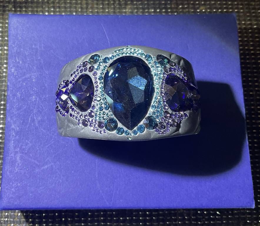 Swarovski Bracciali & Braccialetti: SWAROVSKI ARMREIF GR.M NEU – Nuovo (secondo la descrizione) da Adlikon b.Regensdorf venduto da Crystaldragon09