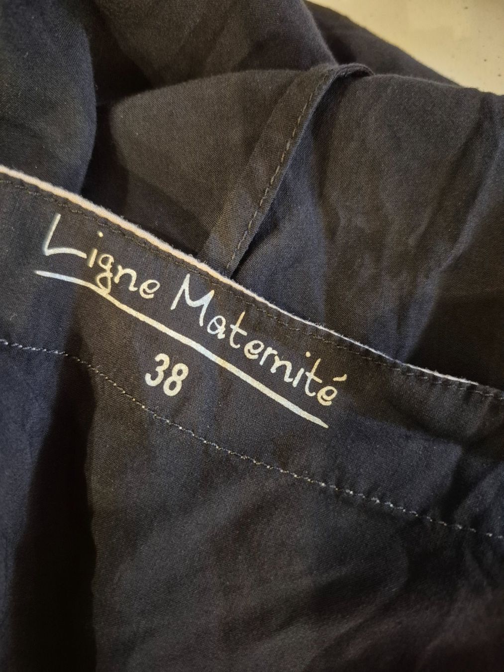 Blusen: Elegante Sommerbluse, tailliert, Grösse S – Neu (gemäss Beschreibung) aus La Neuveville von Vestiaire_2011 3