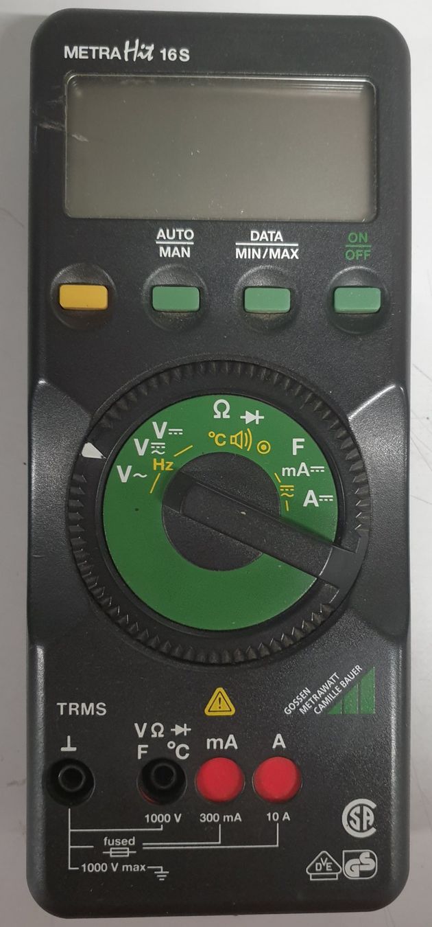 Mesurer: Metrahit 16S super Multimeter leider defekt – Défectueux à Horw par Arta20000 1