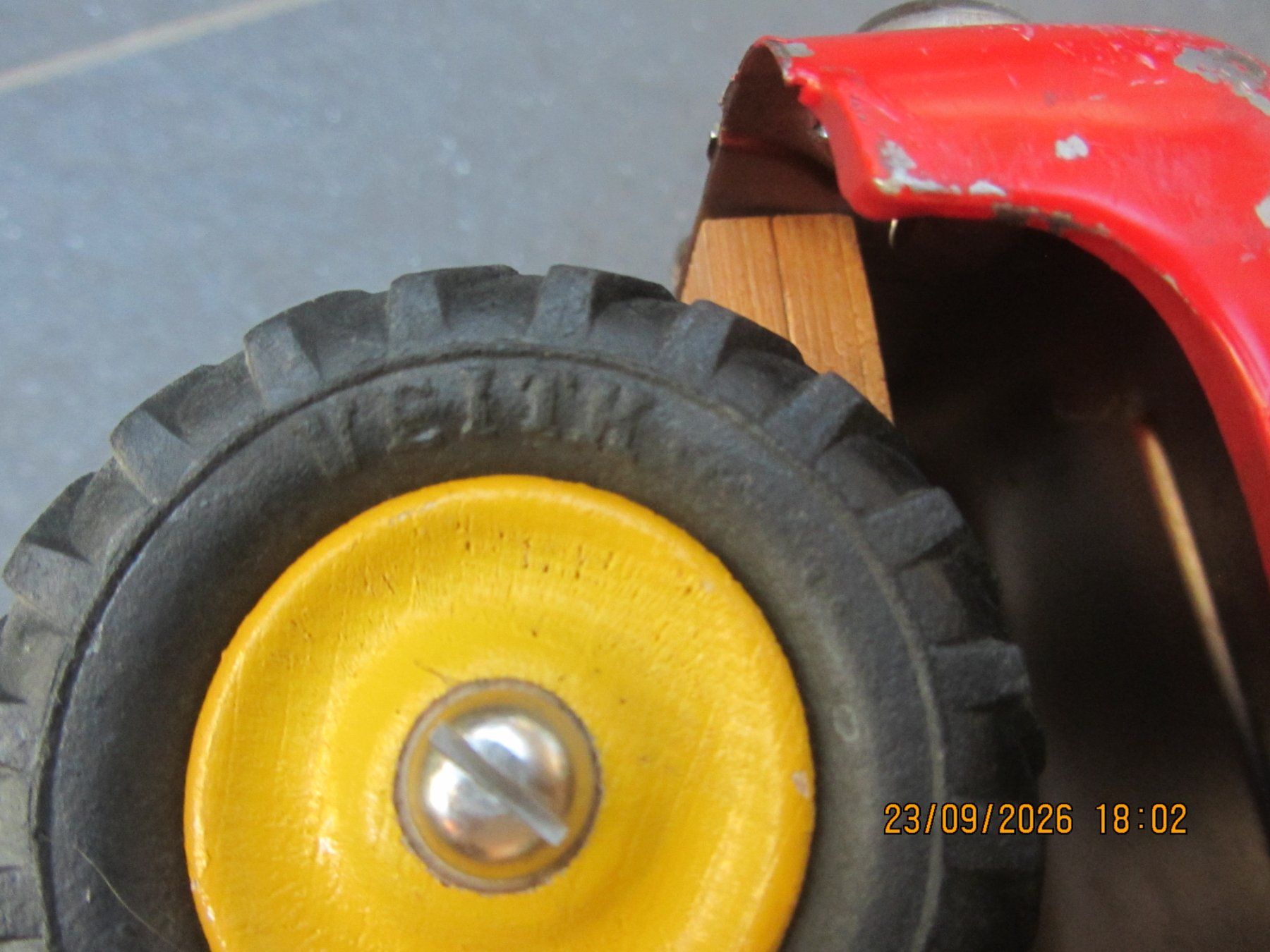 Giocattoli: Veith Blech-Holz-Lastwagen – Usato da Kirchberg BE venduto da sonne88 3