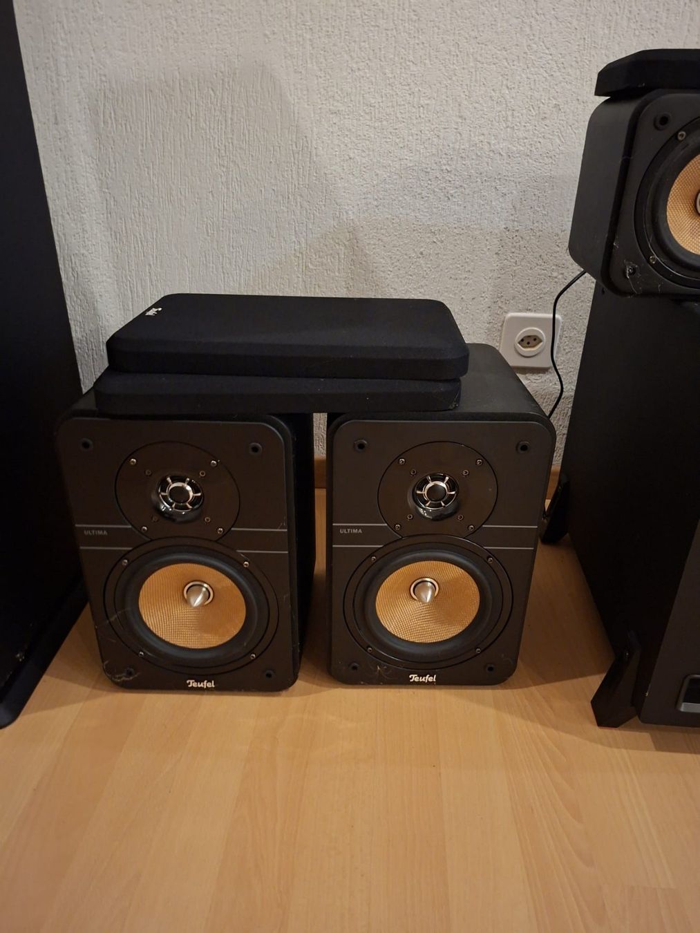 Teufel Heimkino: Ultima 40 Surround "5.1-Set" (Schwarz) – Gebraucht aus Tagelswangen von Roethl 3