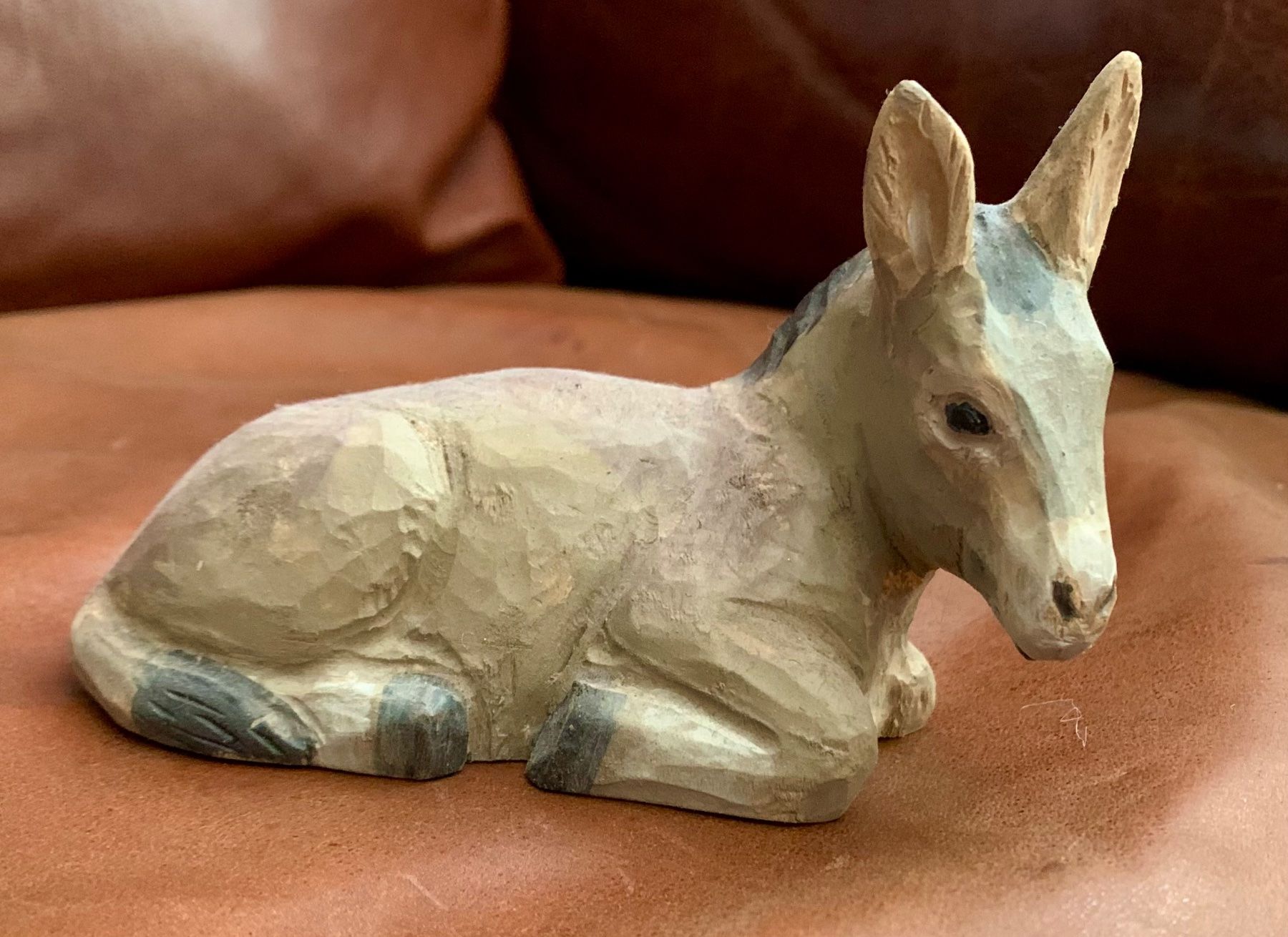 Statuette: Huggler Brienz, liegender Esel, Holz, Krippenfigur – Usato da Kloten venduto da petrol5555