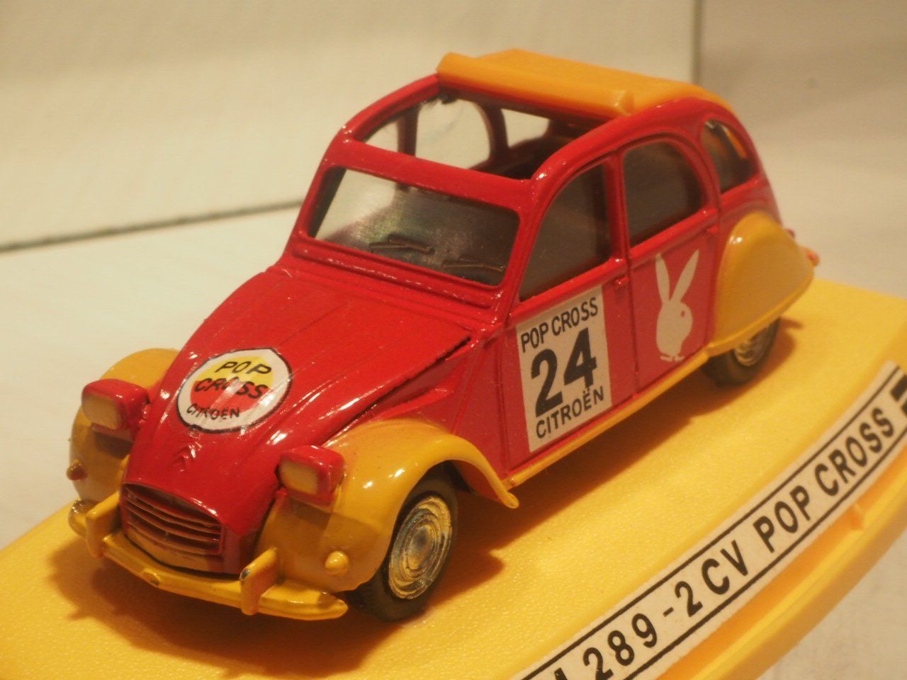 Citroën Modellautos: Citroen 2CV Pop Cross - Pilen – Gebraucht aus Winterthur von 602ccm 1