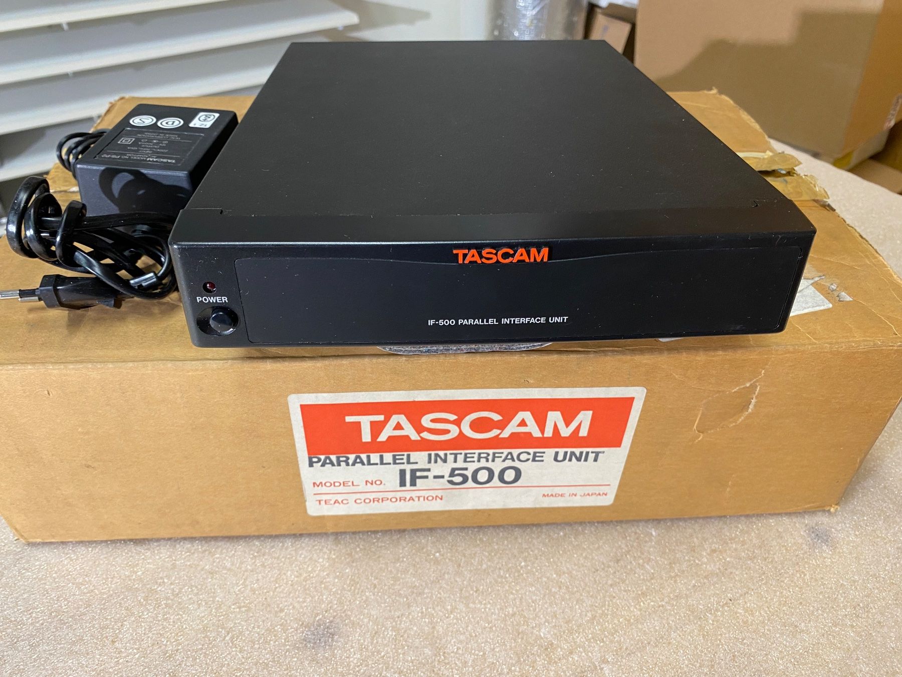 Tascam Enregistreurs: Tascam IF-500 Parallel Interface Unit – Neuf (Voir description) à Kollbrunn par Roman2995