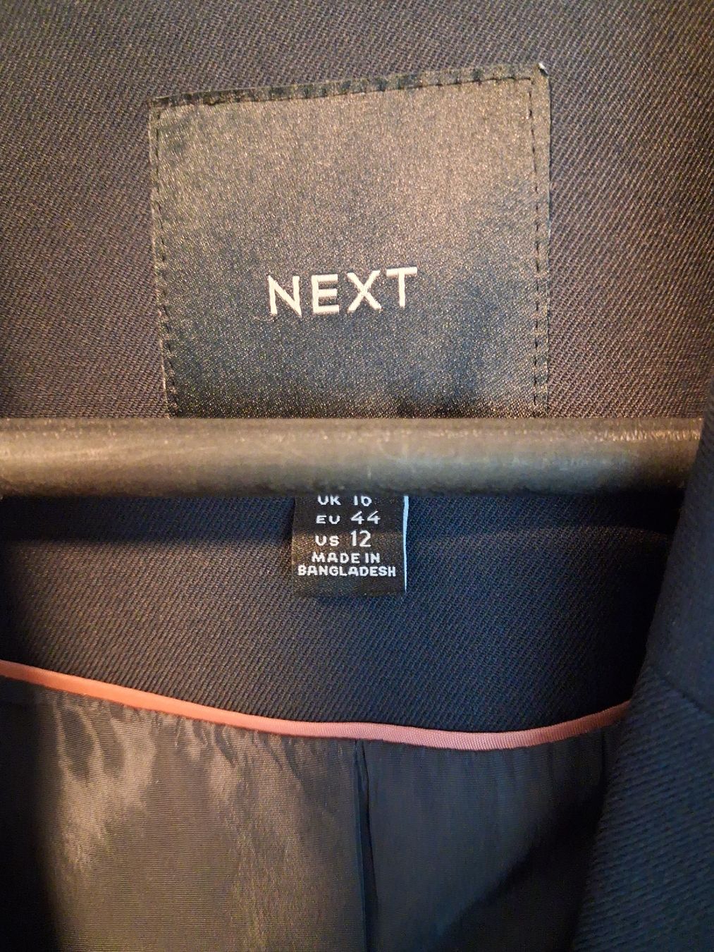Completi & Tailleur: NEXT Blazer. Size: 44. New. – Nuovo (secondo la descrizione) da Zürich venduto da kri_8vhz 1