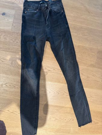 Zara Jeans, Skinny, Grösse 34
