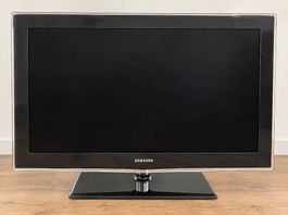 Samsung 32 Full-HD Fernseher  voll funktionsfähig