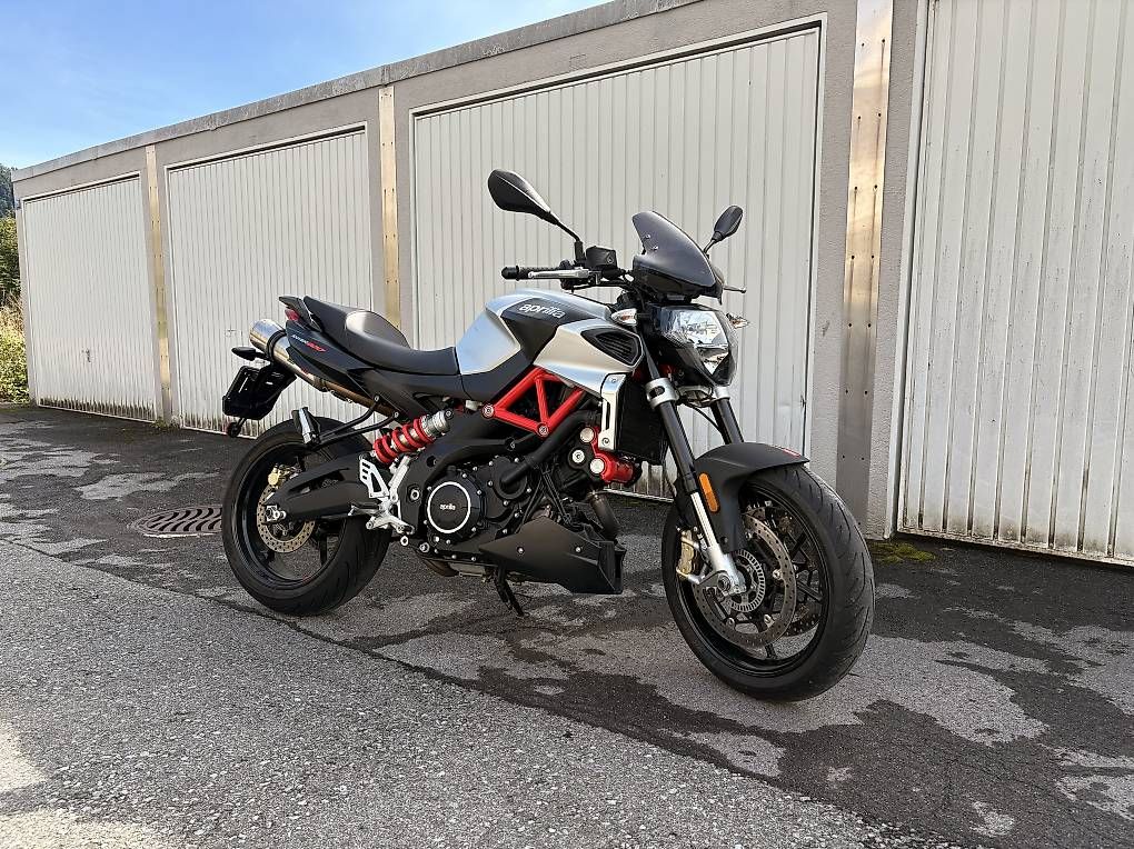 Strasse: Aprilia SL Shiver 900 ABS 6500km – Gebraucht aus Bühler von Evo85