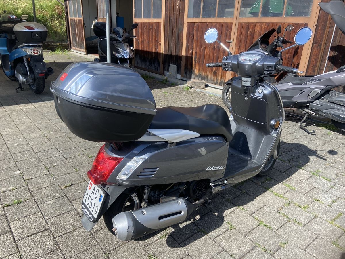 Kymco Scooter: Kymco Like 200i Top – Usato da Rümikon AG venduto da Rollershop 3