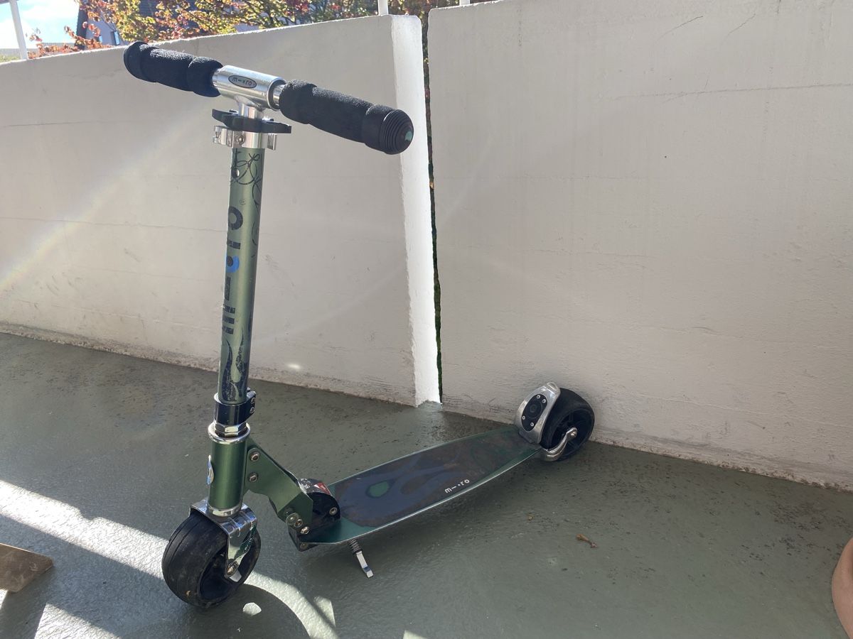 Micro Kickboard: Micro Scooter / Kickboard – Usato da Männedorf venduto da Sandrina8