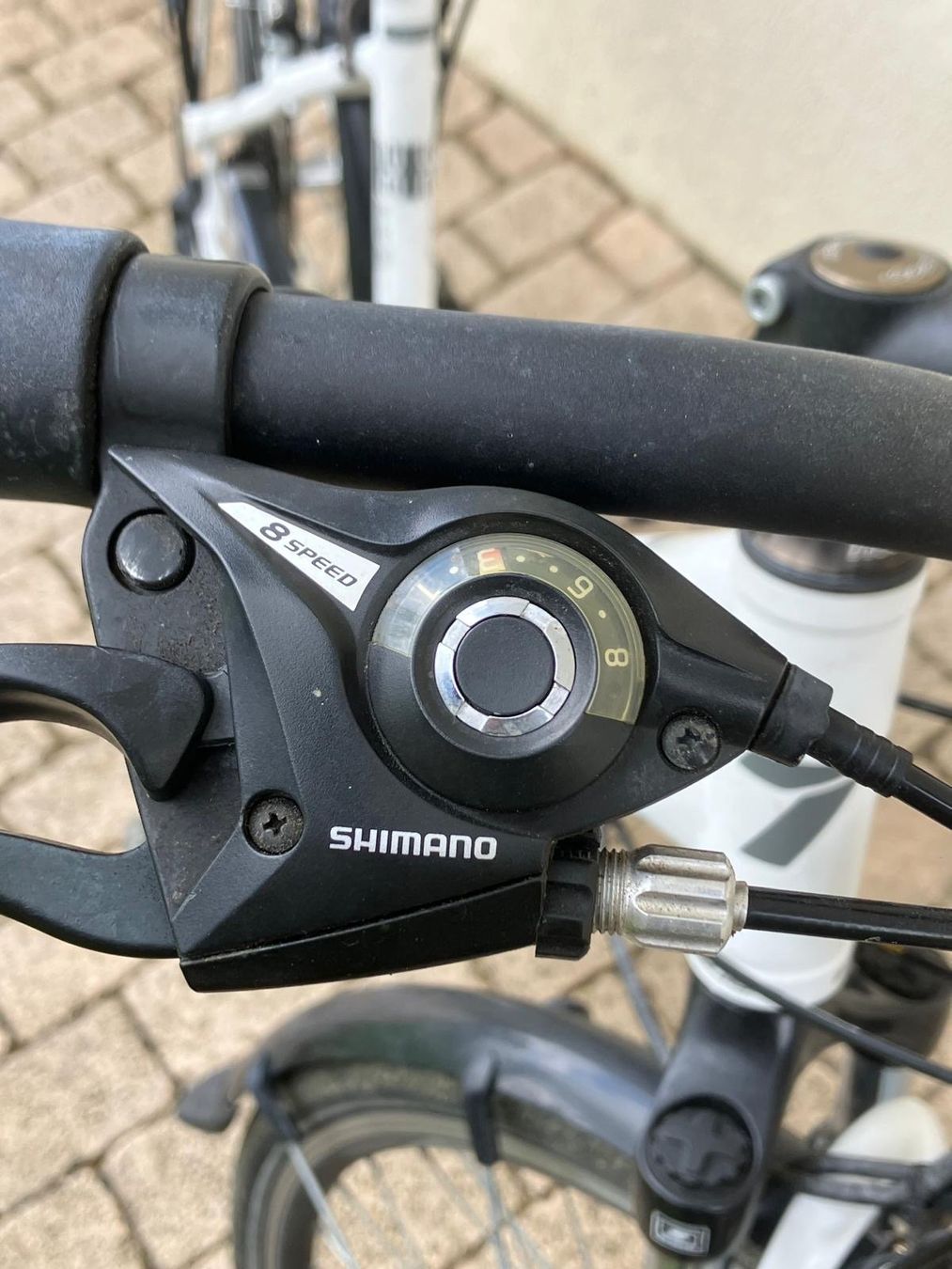 Velos: Vélo dame blanc 28 pouces shimano – Gebraucht aus Sugnens von PixelPanda1 6