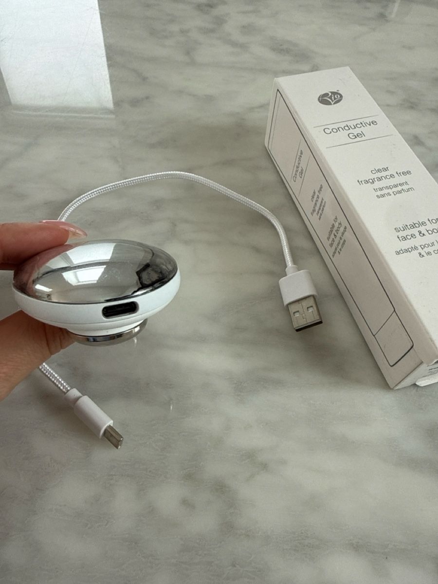 Cura del viso: ZIIP Microcurrent Facial Toning Device – Usato da Zürich venduto da alinale 4