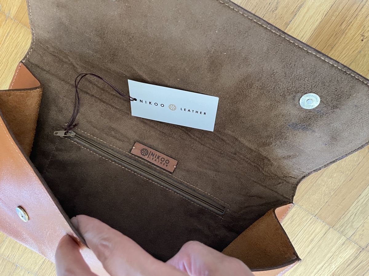 Borse da donna: INIKOO Leather Clutch Bag, New with Tag. – Nuovo e nell'imballaggio originale da Neuchatel venduto da shi_9fzw 5