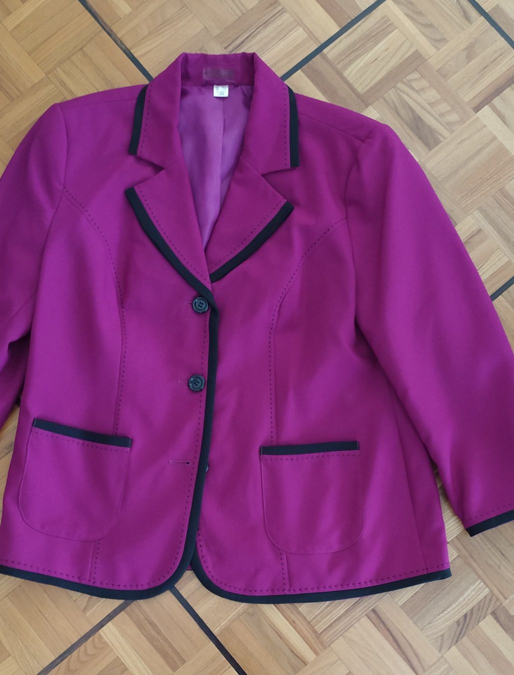 Giacche: Blazer rose foncé/Dunkelrosa Blazer – Nuovo (secondo la descrizione) da MOUTIER venduto da Anto21 1