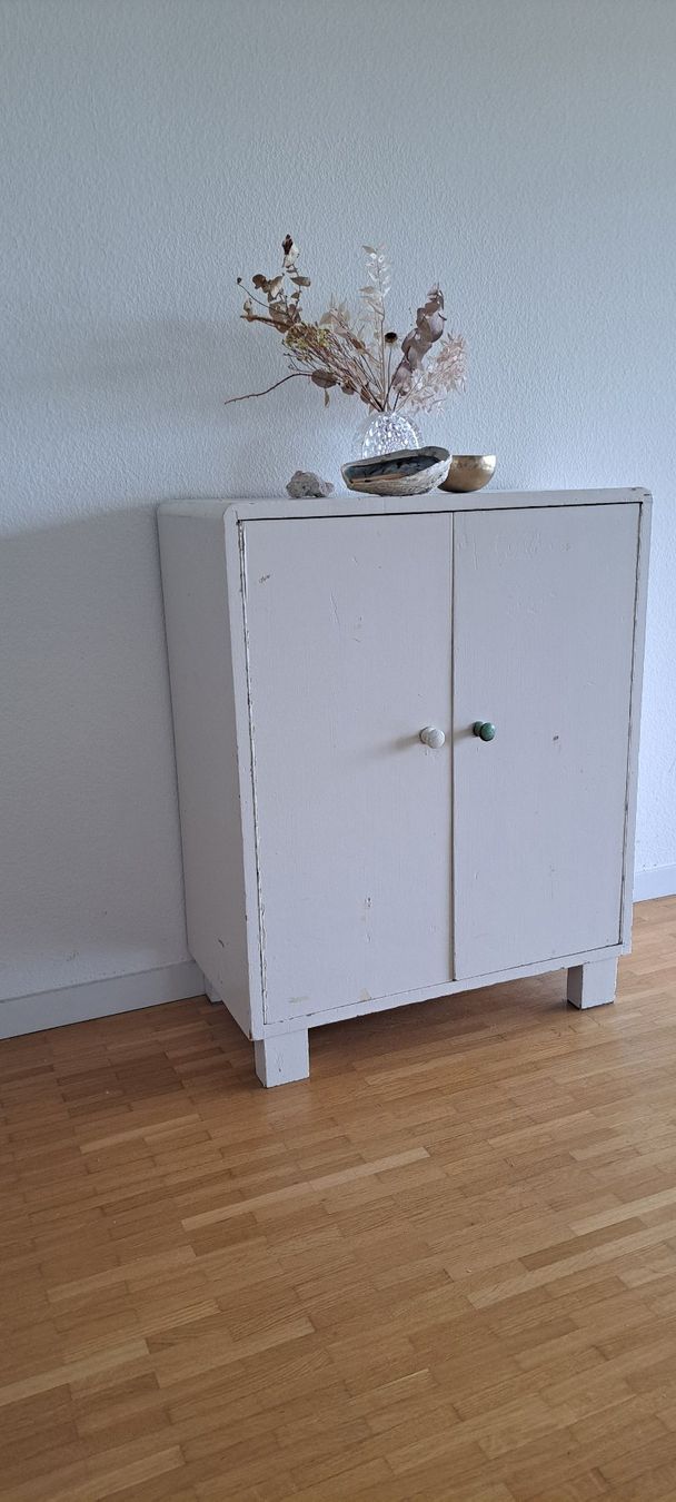 Commodes: Kleine Kommode – D'occasion à Aarau par ing_sfn7
