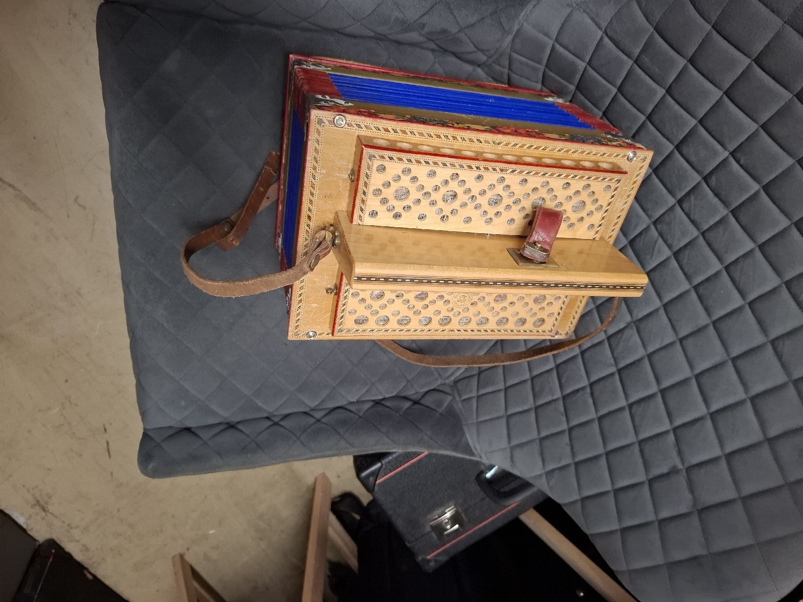 Musikinstrumente: Eichhorn orgeli – Gebraucht aus Villeneuve von BibiVintage 9