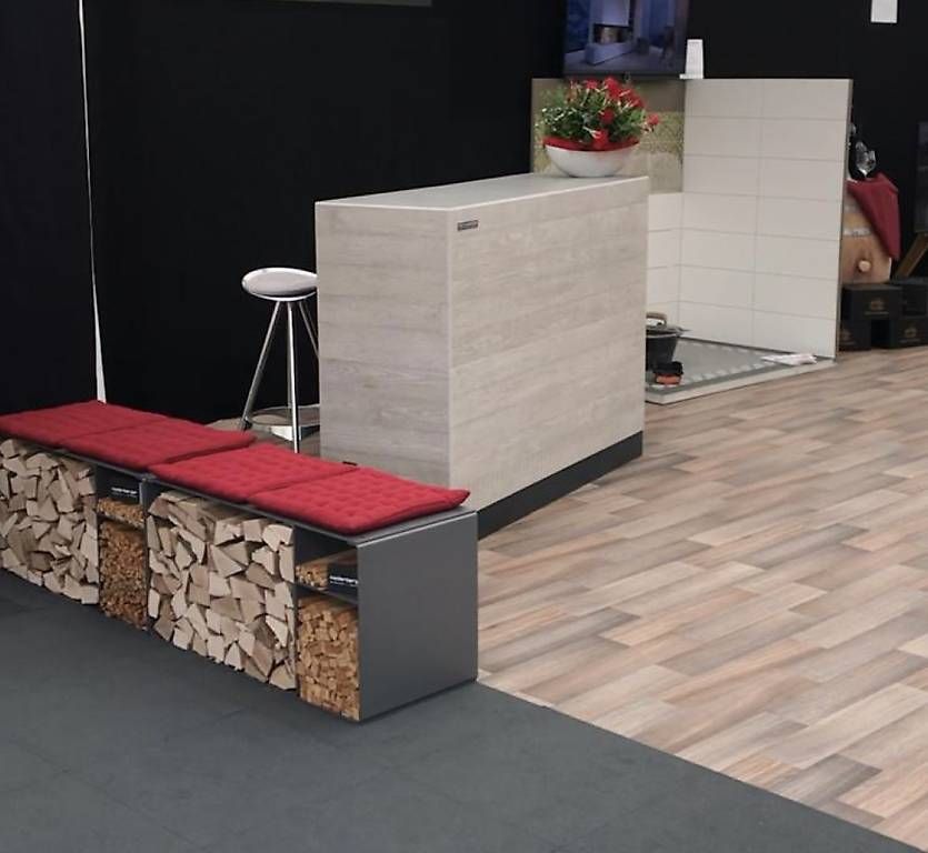 Allestimento di negozi e stand fieristici: Bar / Stehbar / Theke – Usato da Nussbaumen AG venduto da Simon_27