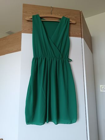 Kleid smaragdgrün Wickeloptik, Grösse S