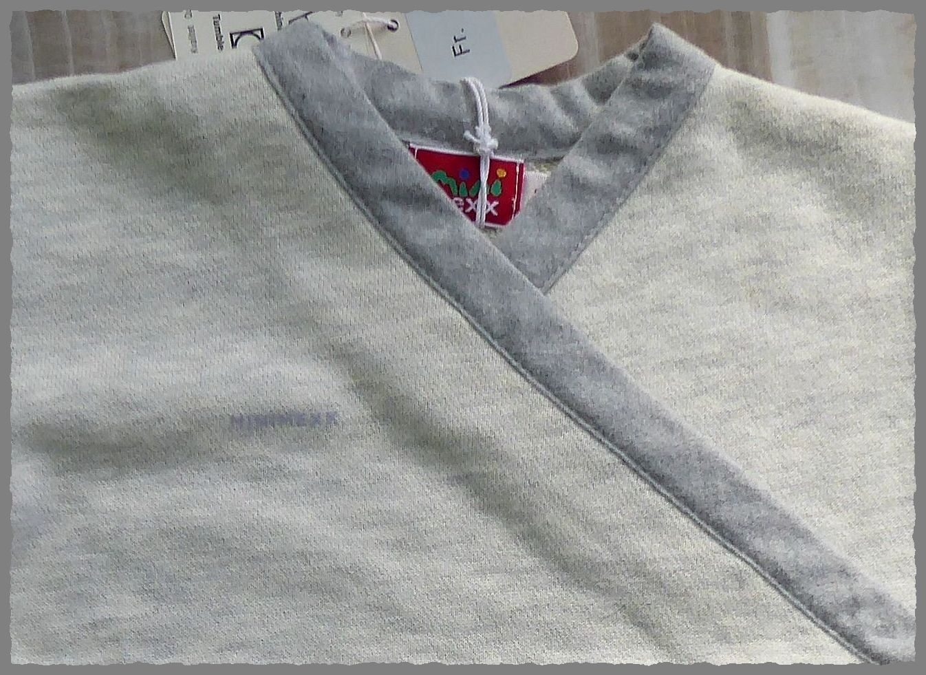 Mexx Chemises, T-shirts & Polos: 🌞 Mexx Sweatshirt / Pullover Gr. 92 – Neuf avec emballage d'origine à Oberglatt ZH par XXL-Verkauf 2