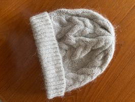 Bonnet en laine et mohair COS