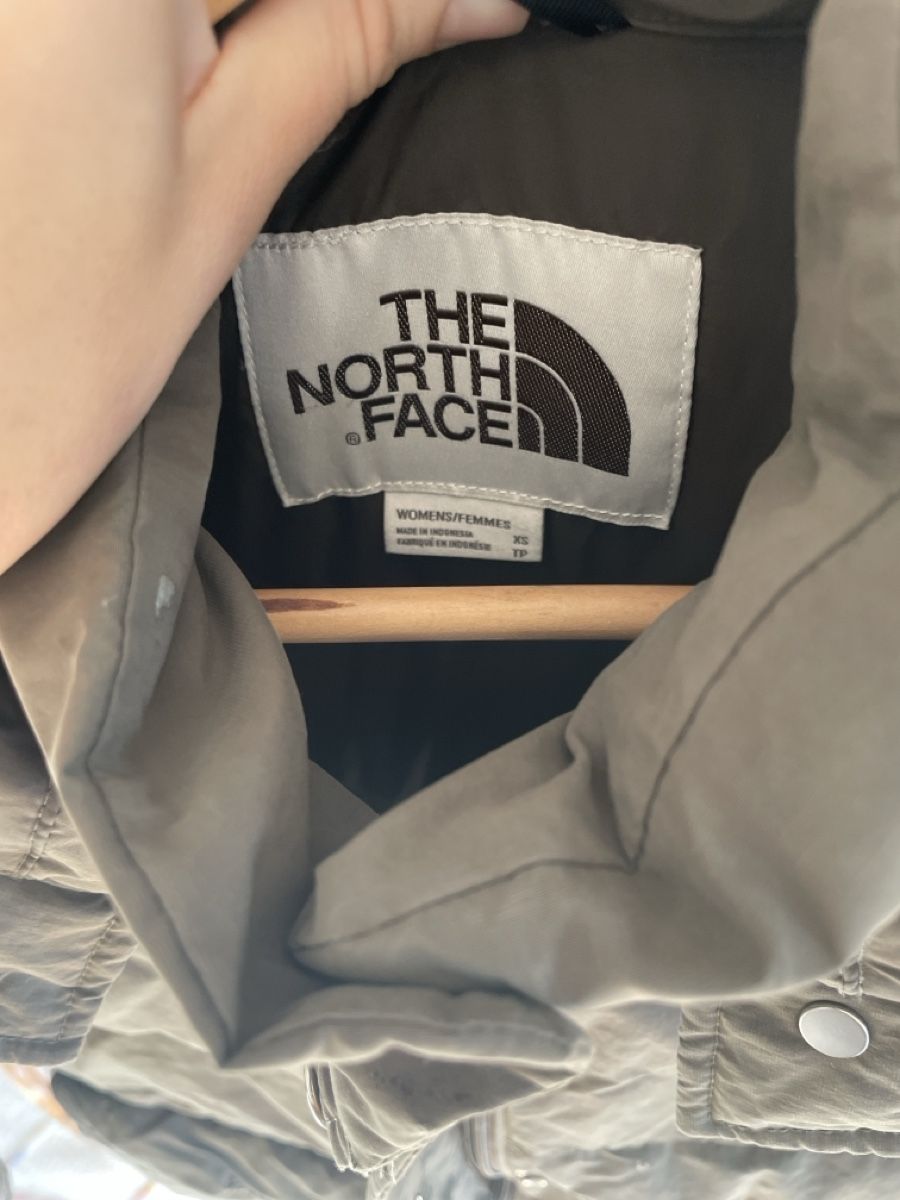 North Face Cappotti: The North Face Puffer Coat – Difettoso da Zürich venduto da j.peter22 2
